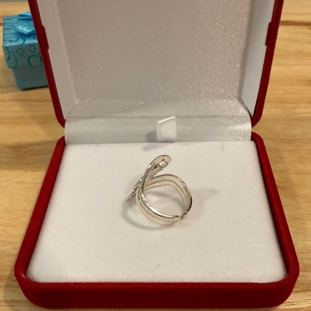 Peruvian Silver Adjustable Statement Ring Nwot - image 2